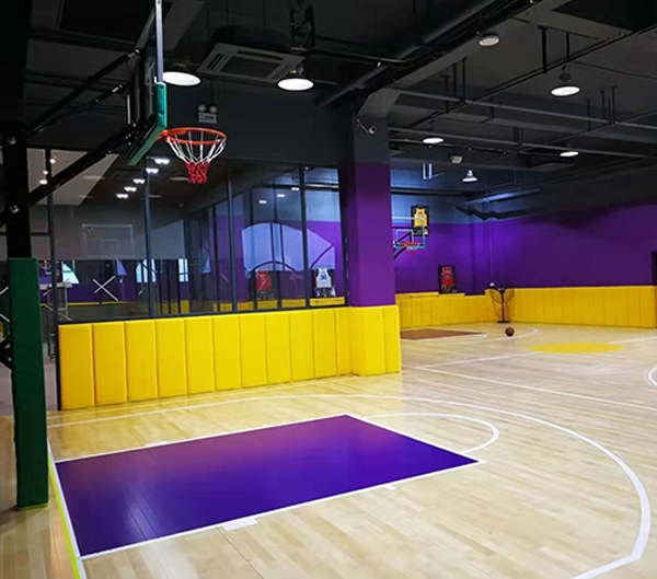 上海市松江区竞建篮球培训营篮球馆（地铁站店）