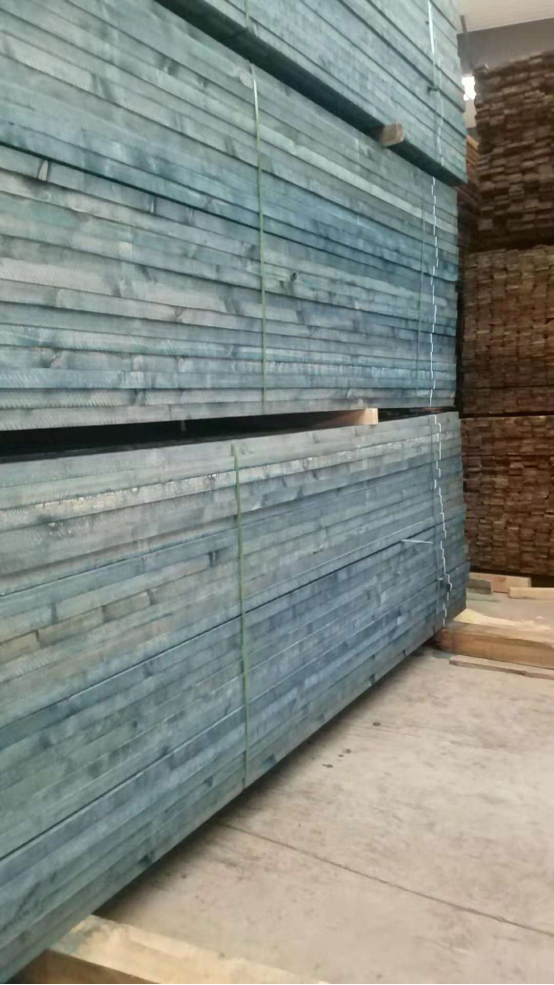 防腐木龙骨