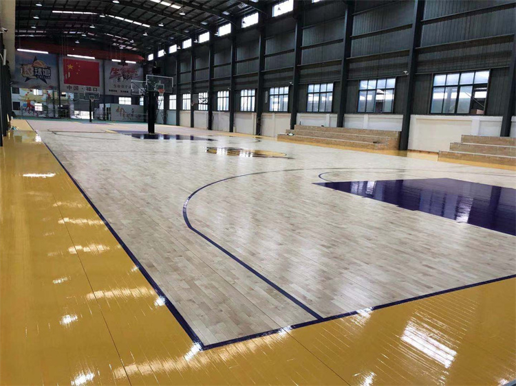 体育木地板施工